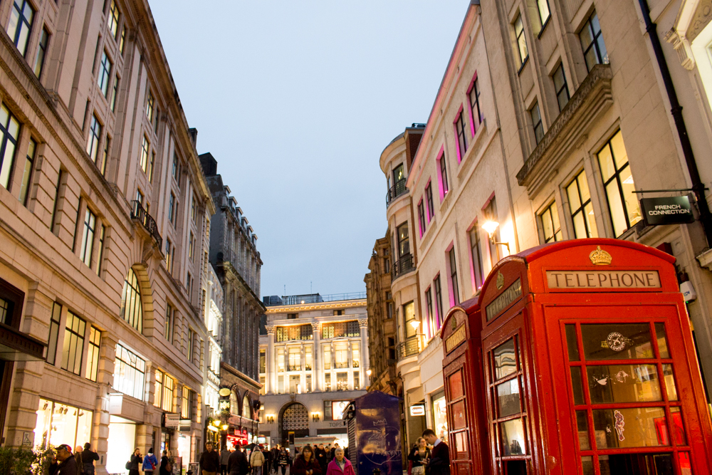 Moving in London by The Athenian Girl